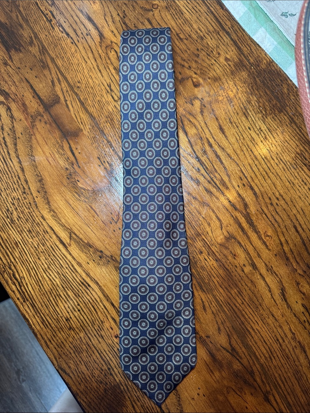 Oscar De La Renta Navy Blue Geometric Silk Tie